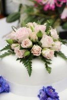 Wedding cake for Trend & Thomas Estate Agents